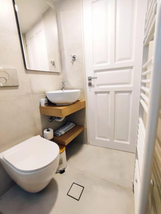 Maisonette City Center Candia Esterno foto